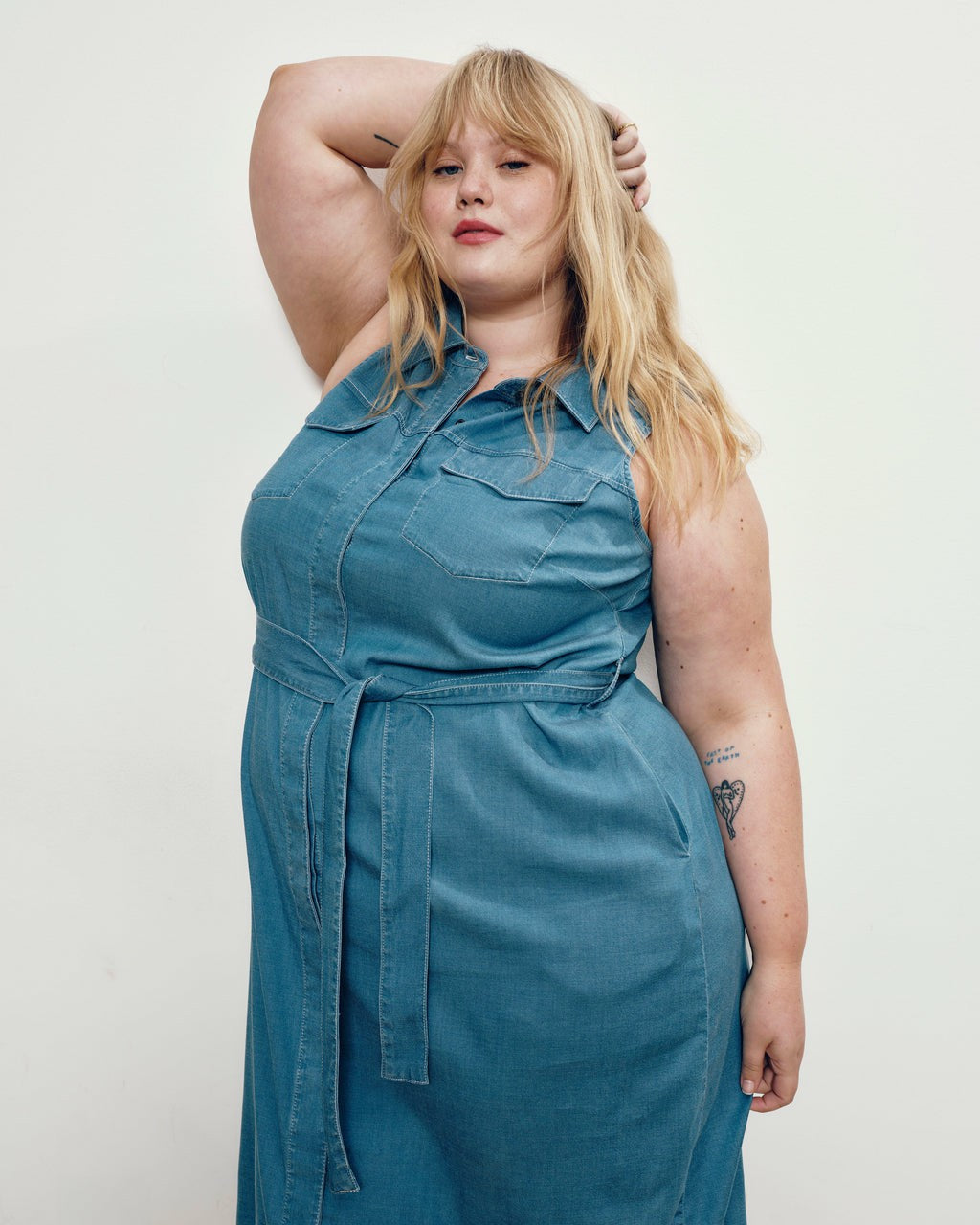 Perfect Tencel Chambray Sleeveless Savannah Shirtdress - Cove Blue | Universal Standard