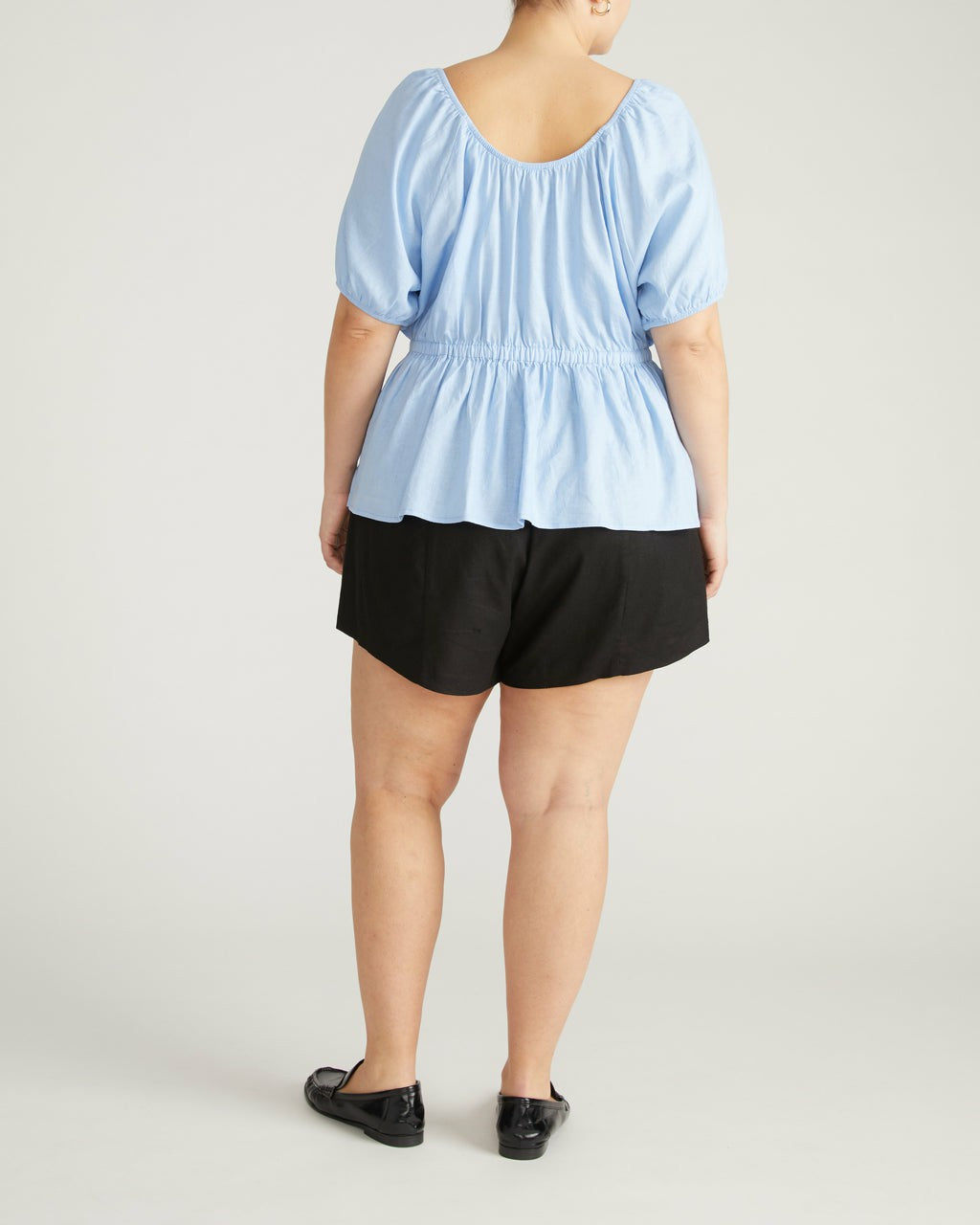 Andrea Peplum Linen Blend Top - Cielo Blue | Universal Standard