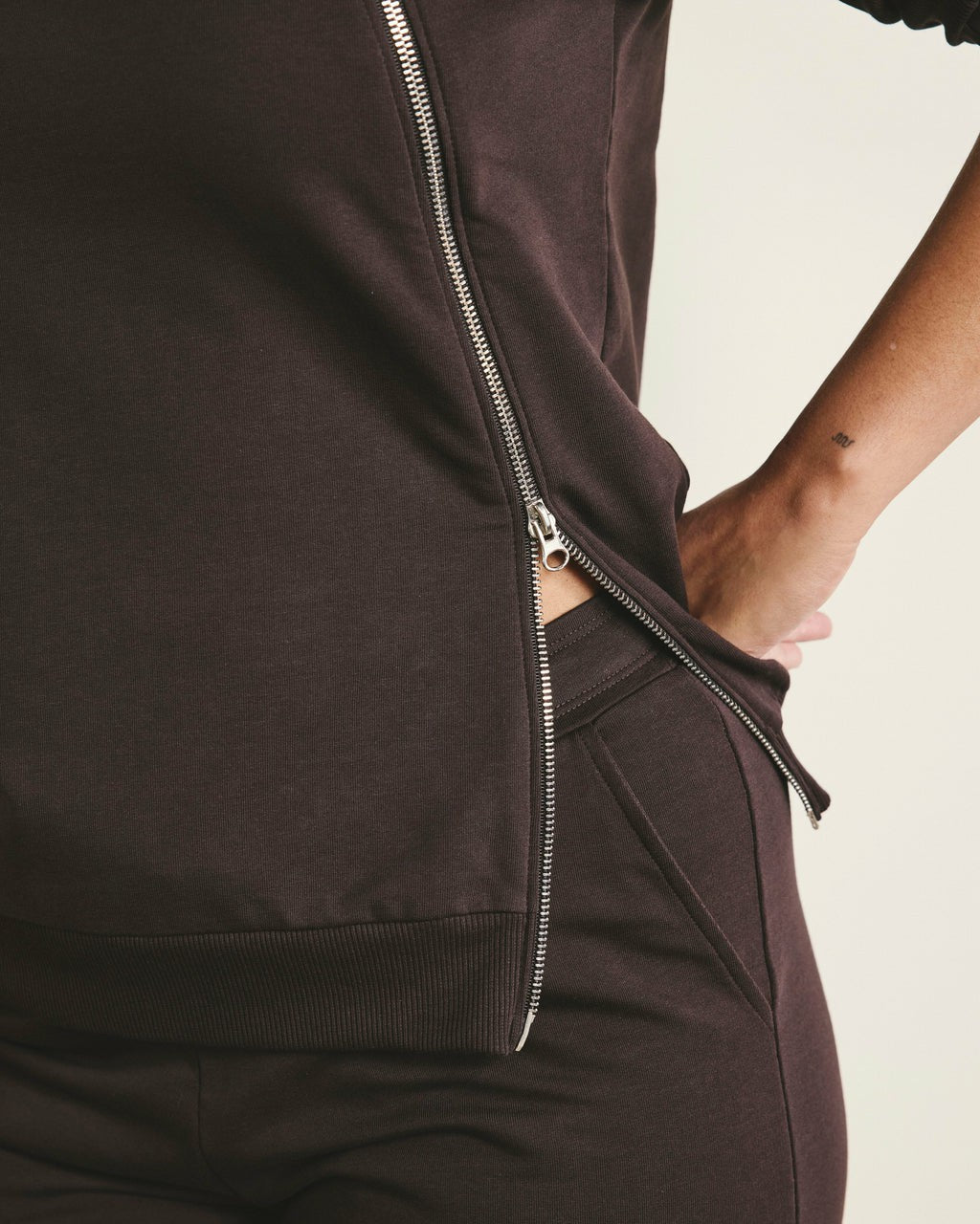 Selma French Terry Jogger - Deep Brown | Universal Standard