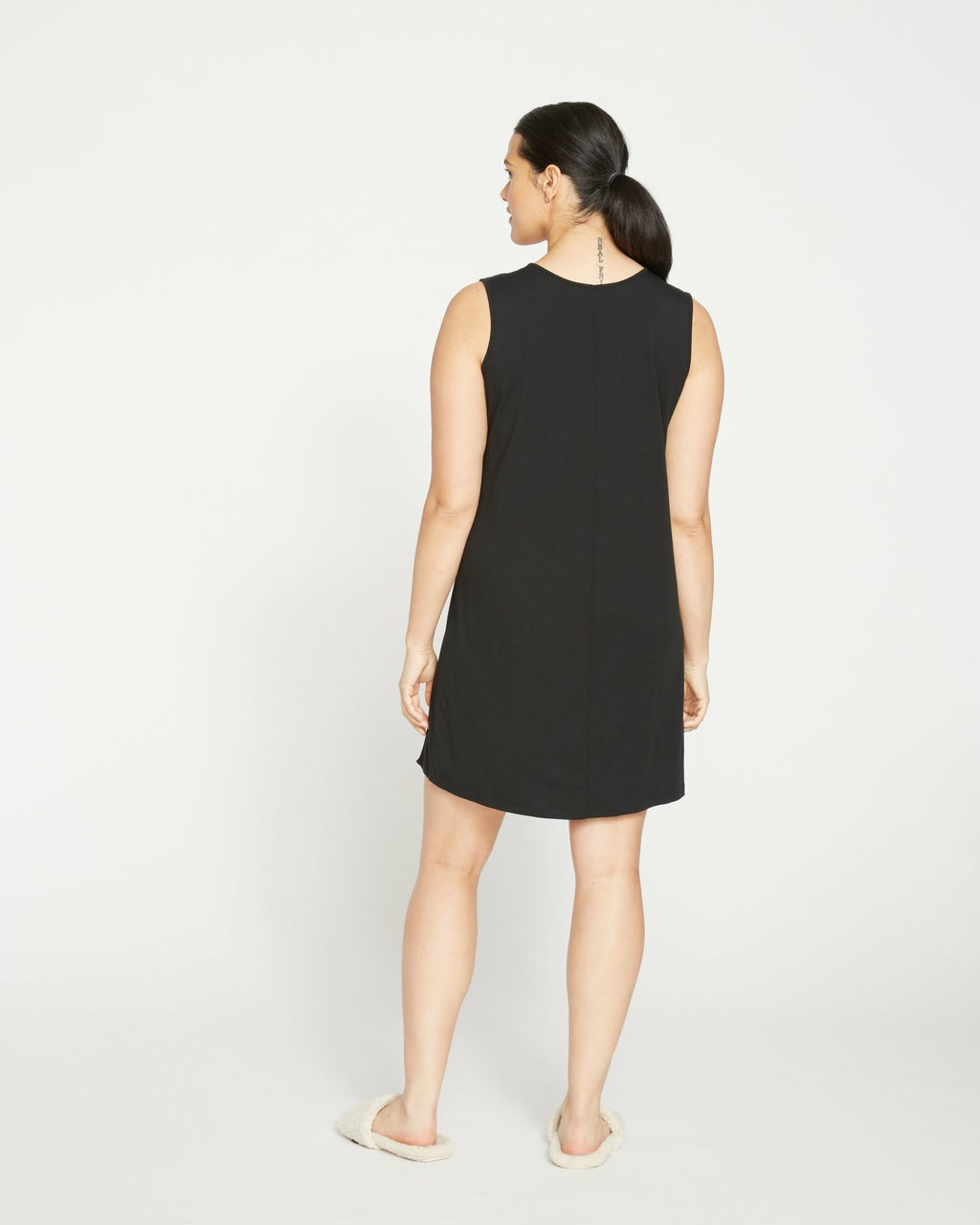 UltimateS Meko Nightie - Black | Universal Standard