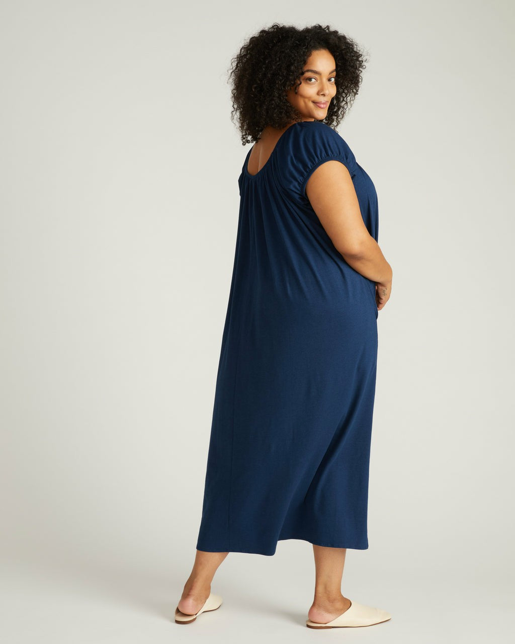 Lilian Long Sleep Dress - Pageant Blue | Universal Standard