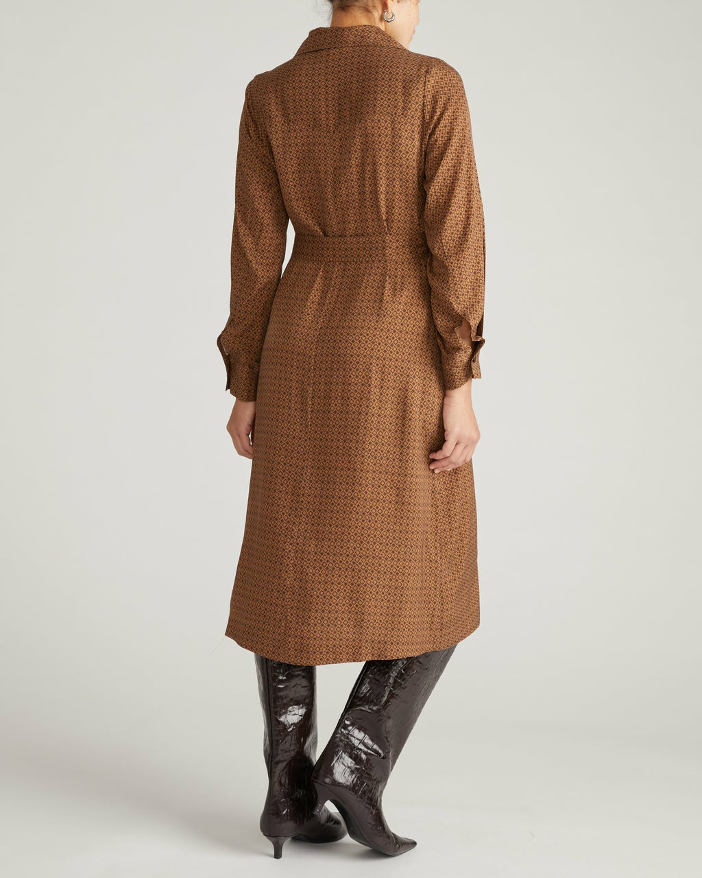 Cooling Stretch Cupro Savannah Dress - Brown Hacienda Print | Universal Standard