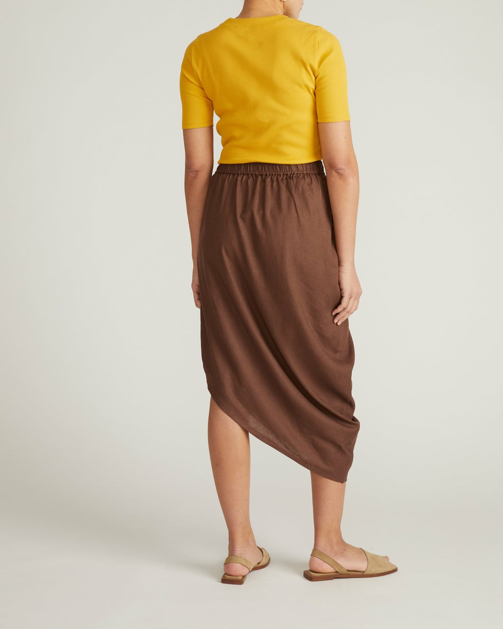 Geneva Linen Blend Skirt - Peppercorn | Universal Standard