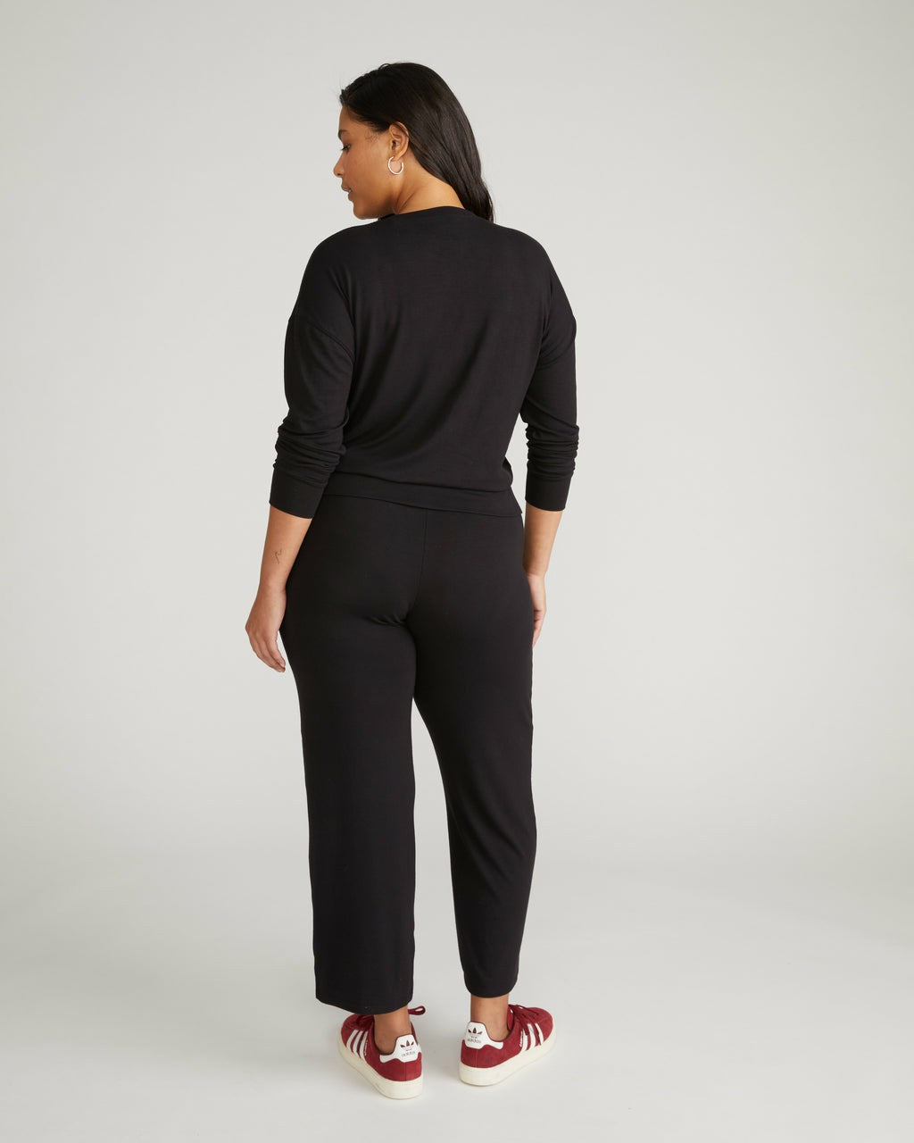 TravelKnit Sweatshirt - Black | Universal Standard