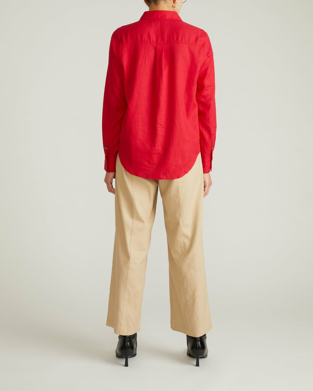 Elbe Popover Stretch Linen Blend Shirt - Brilliant Red | Universal Standard