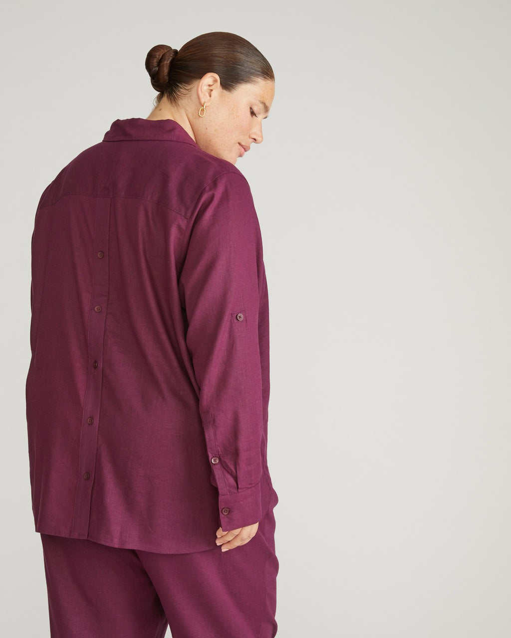 Button Back Linen Blend Polo Shirt - Acai | Universal Standard