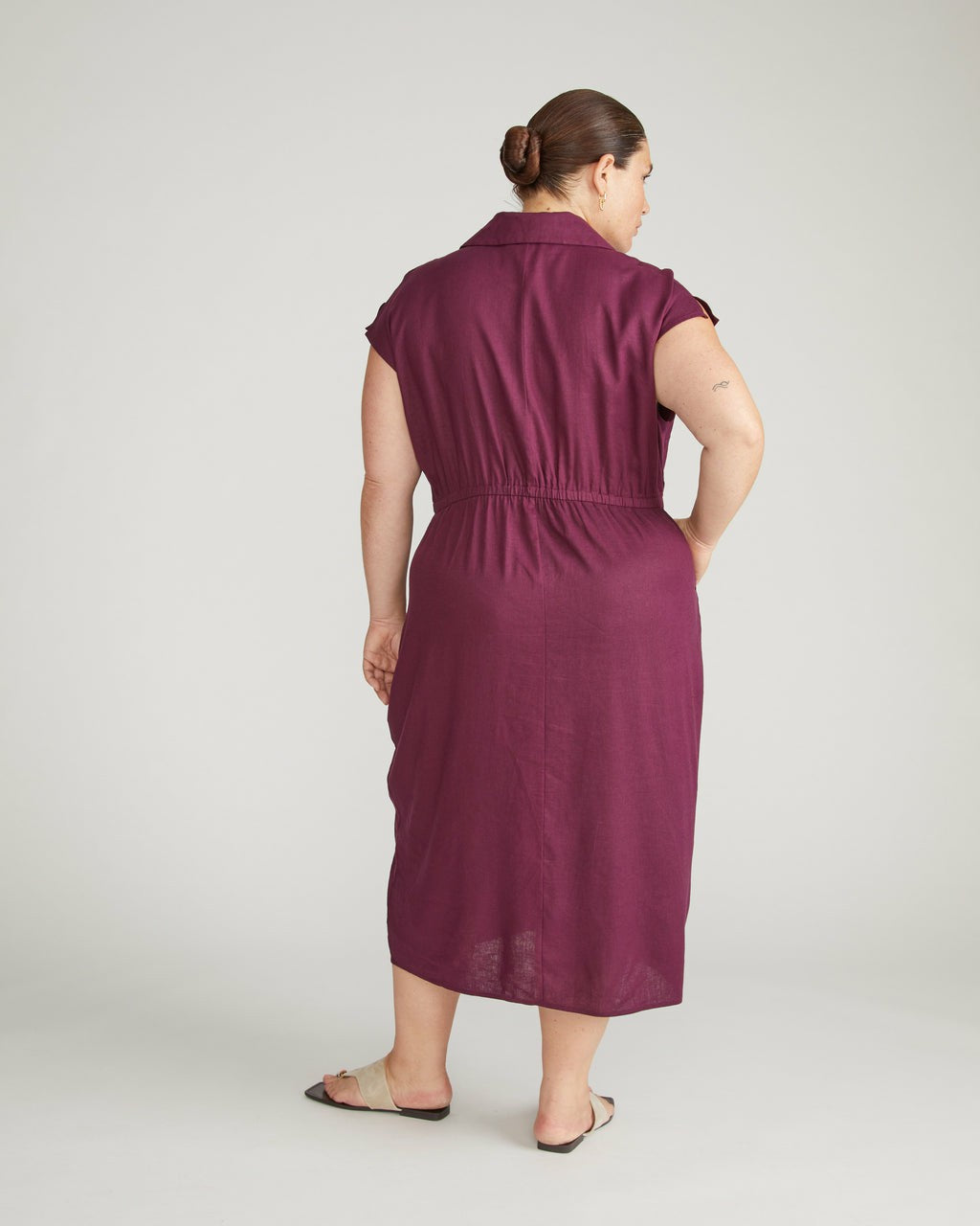 Laurel Linen Blend Dress - Acai | Universal Standard