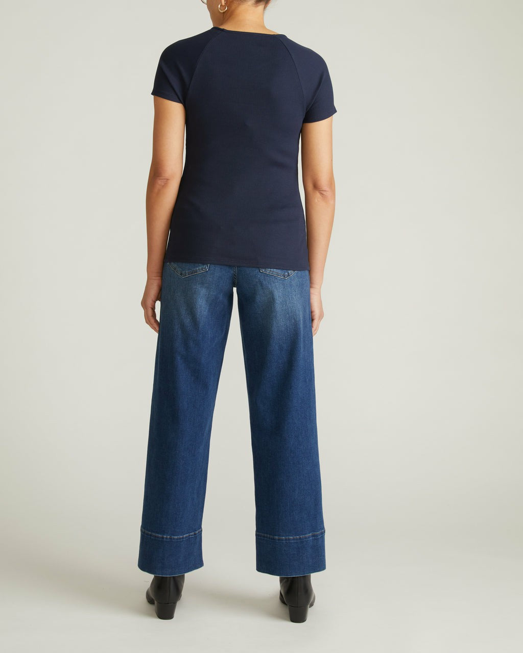 Carey Ribbed Sweetheart Tee - Navy | Universal Standard