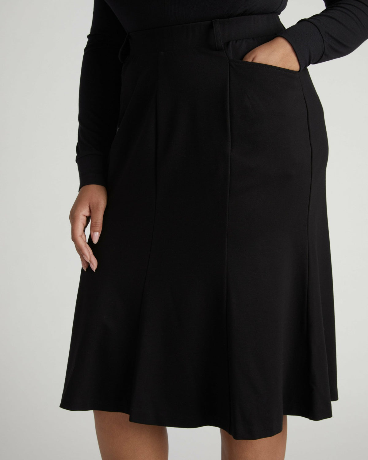 Carla Ponte Skirt - Black | Universal Standard