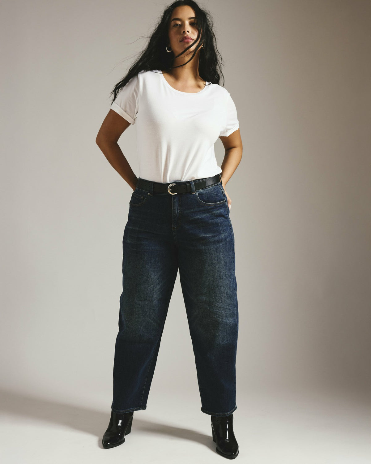 Lou High Rise Barrel Leg Jeans - Field Of Dreams Indigo | Universal Standard