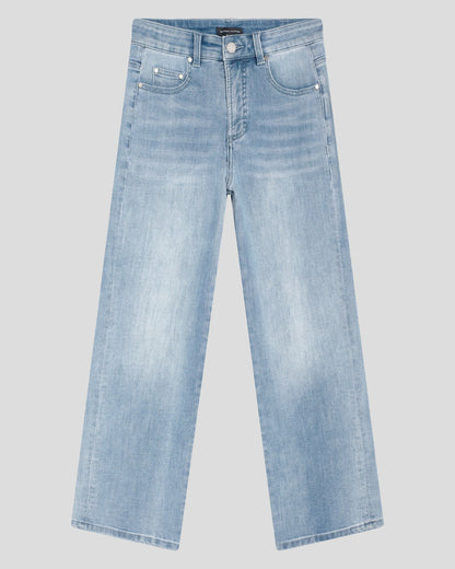 Bae Boyfriend Crop Jeans - Light Blue | Universal Standard