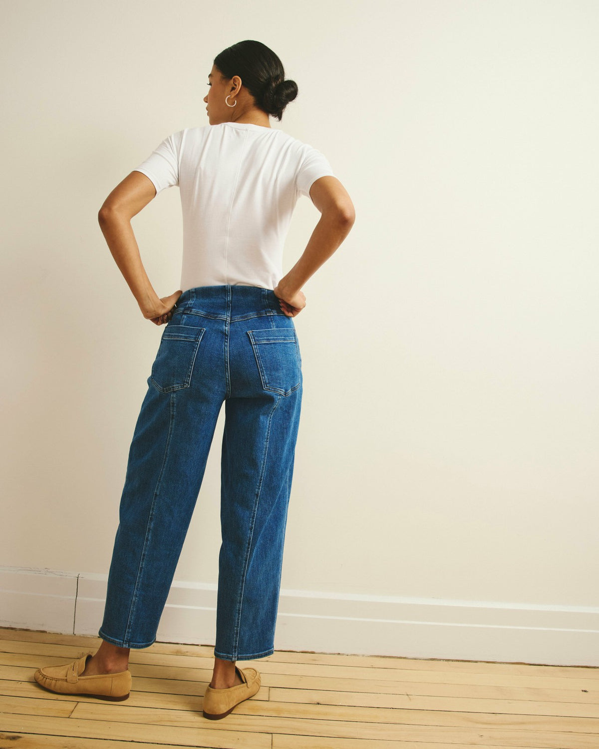 Keira Barrel Leg Jeans - Shallow Bay Blue | Universal Standard