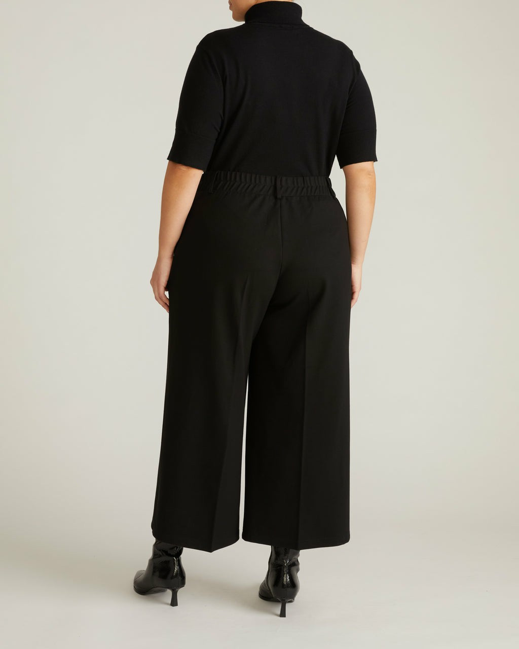 Cropped Wide Leg Ponte Pants - Black | Universal Standard