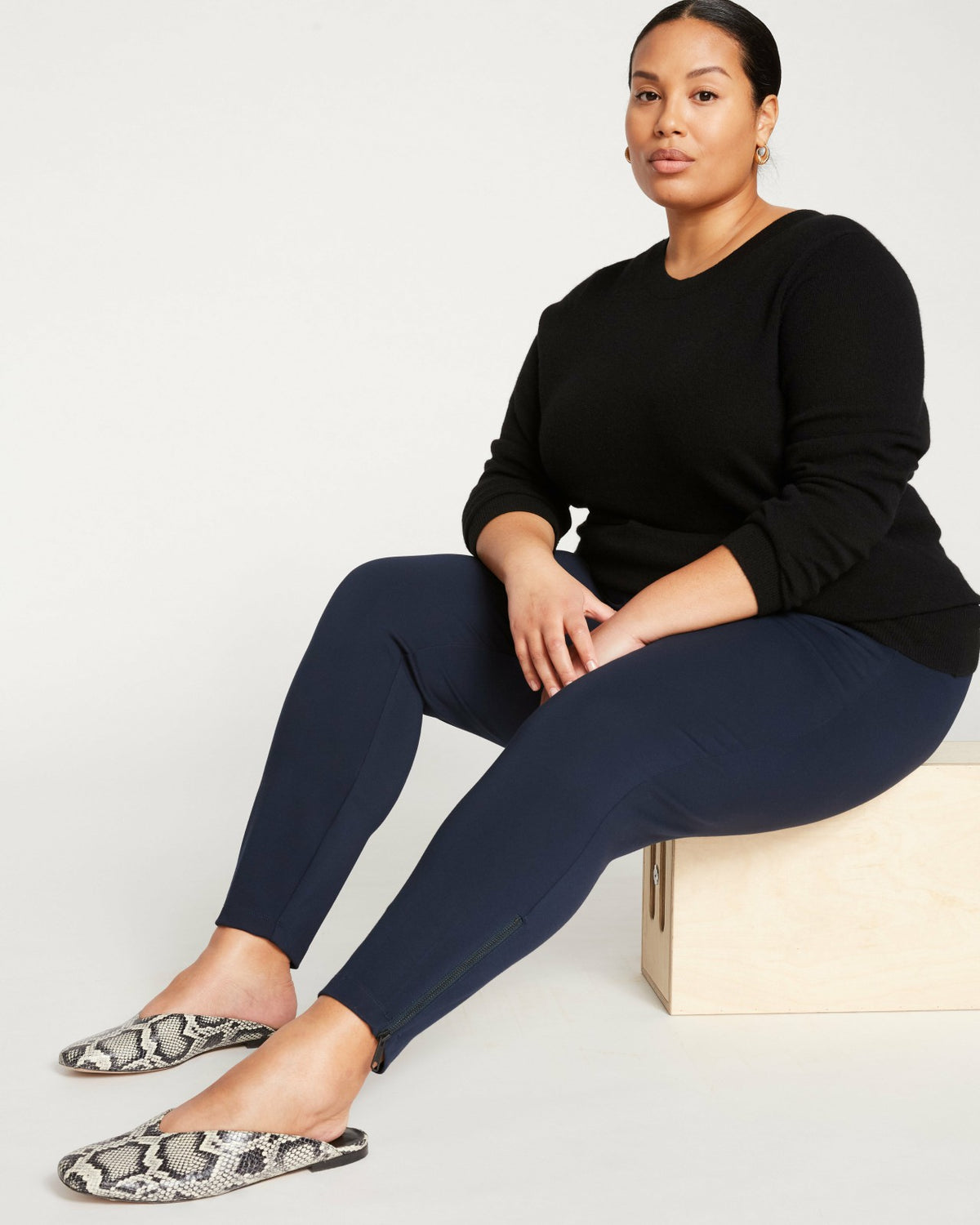 Moro Pocket Signature Ponte Pants - Navy | Universal Standard