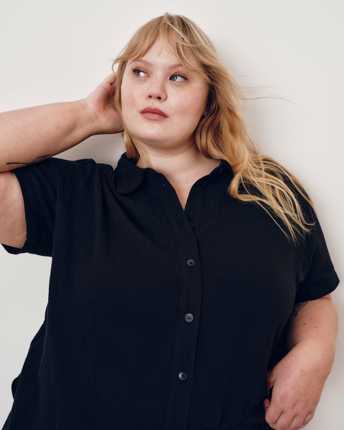 Luxe Cotton Gauze Beach Shirt - Black | Universal Standard