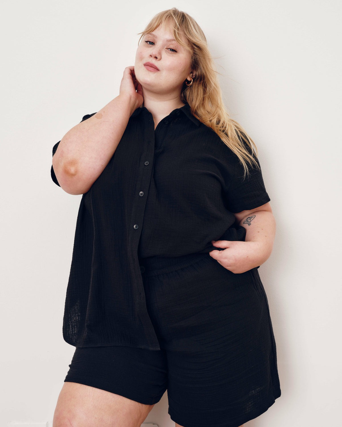 Luxe Cotton Gauze Beach Shirt - Black | Universal Standard