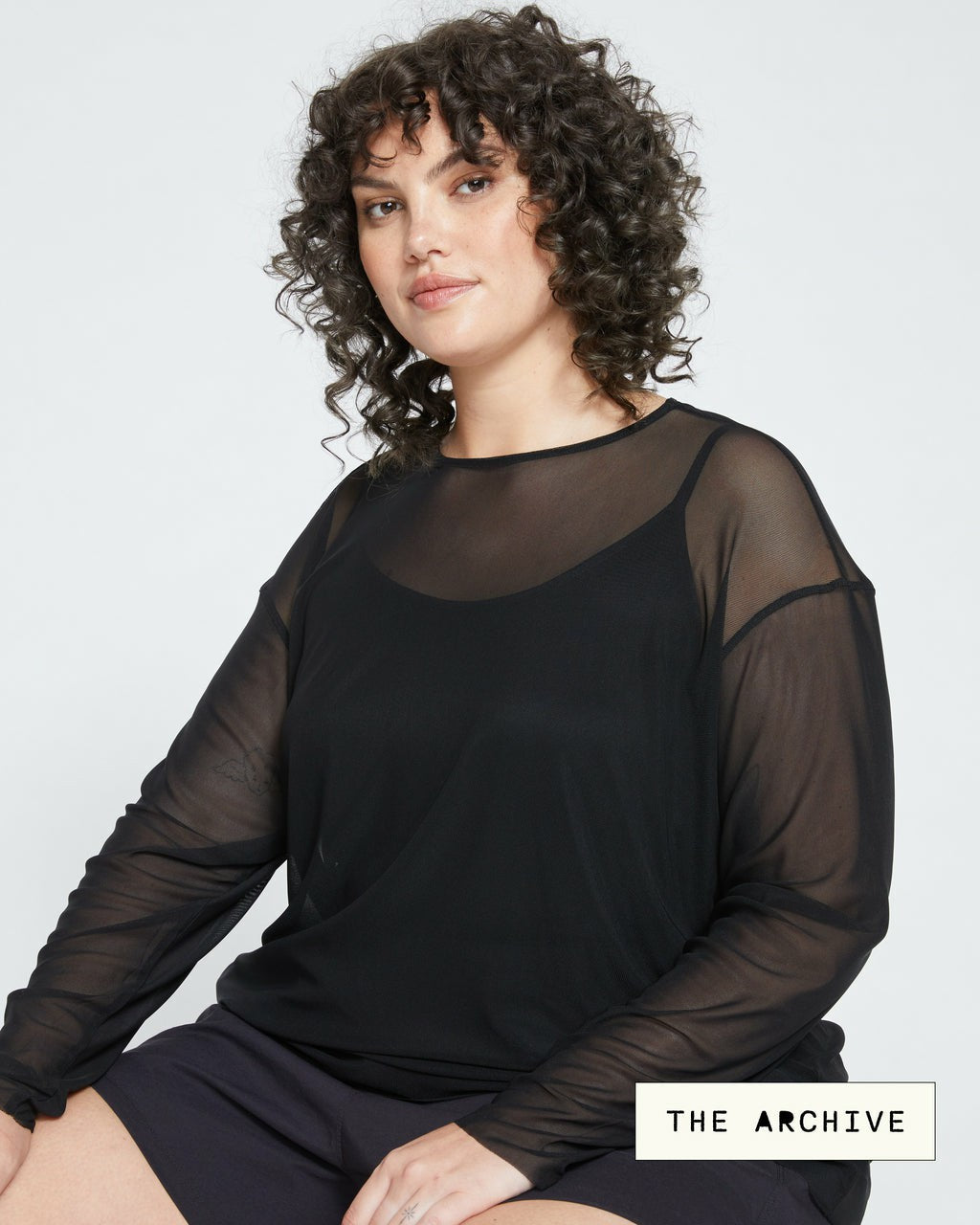 Thames Fog Top - Black | Universal Standard