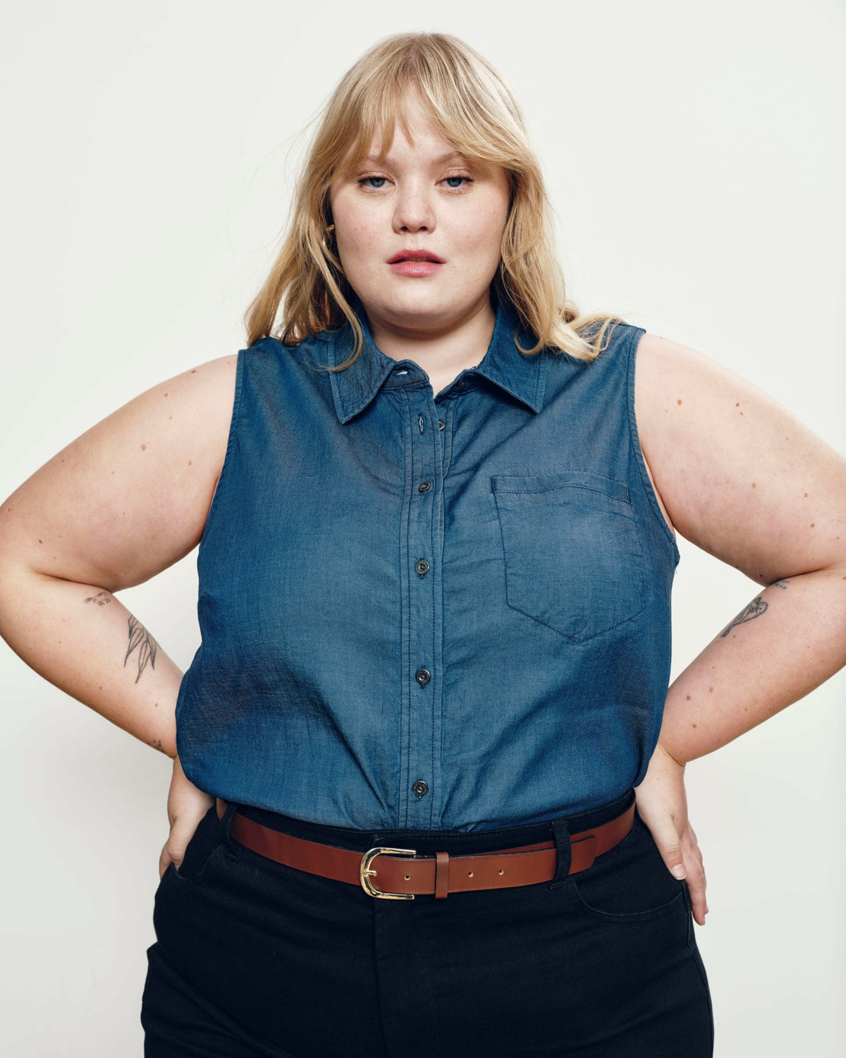 Perfect Tencel Chambray Sleeveless Shirt - Midnight Blue | Universal Standard