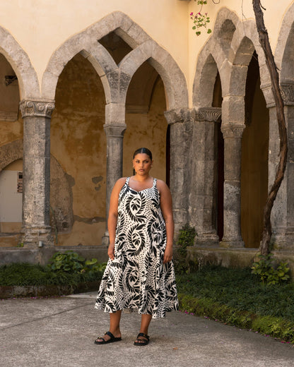 Sunshower Flowy Linen Blend Dress - Vine Print | Universal Standard