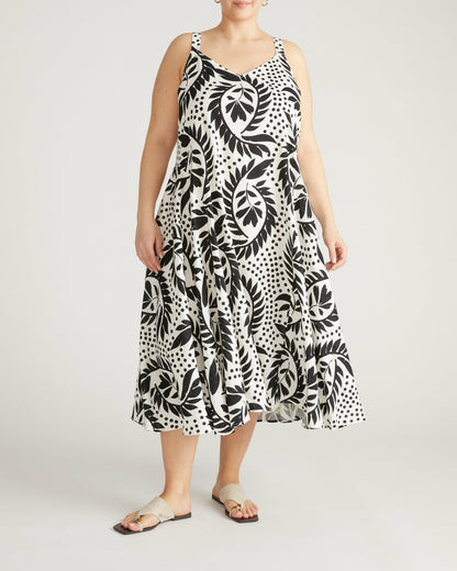 Sunshower Flowy Linen Blend Dress - Vine Print | Universal Standard