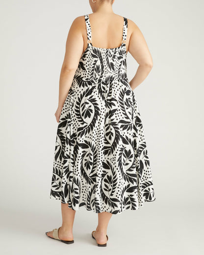 Sunshower Flowy Linen Blend Dress - Vine Print | Universal Standard