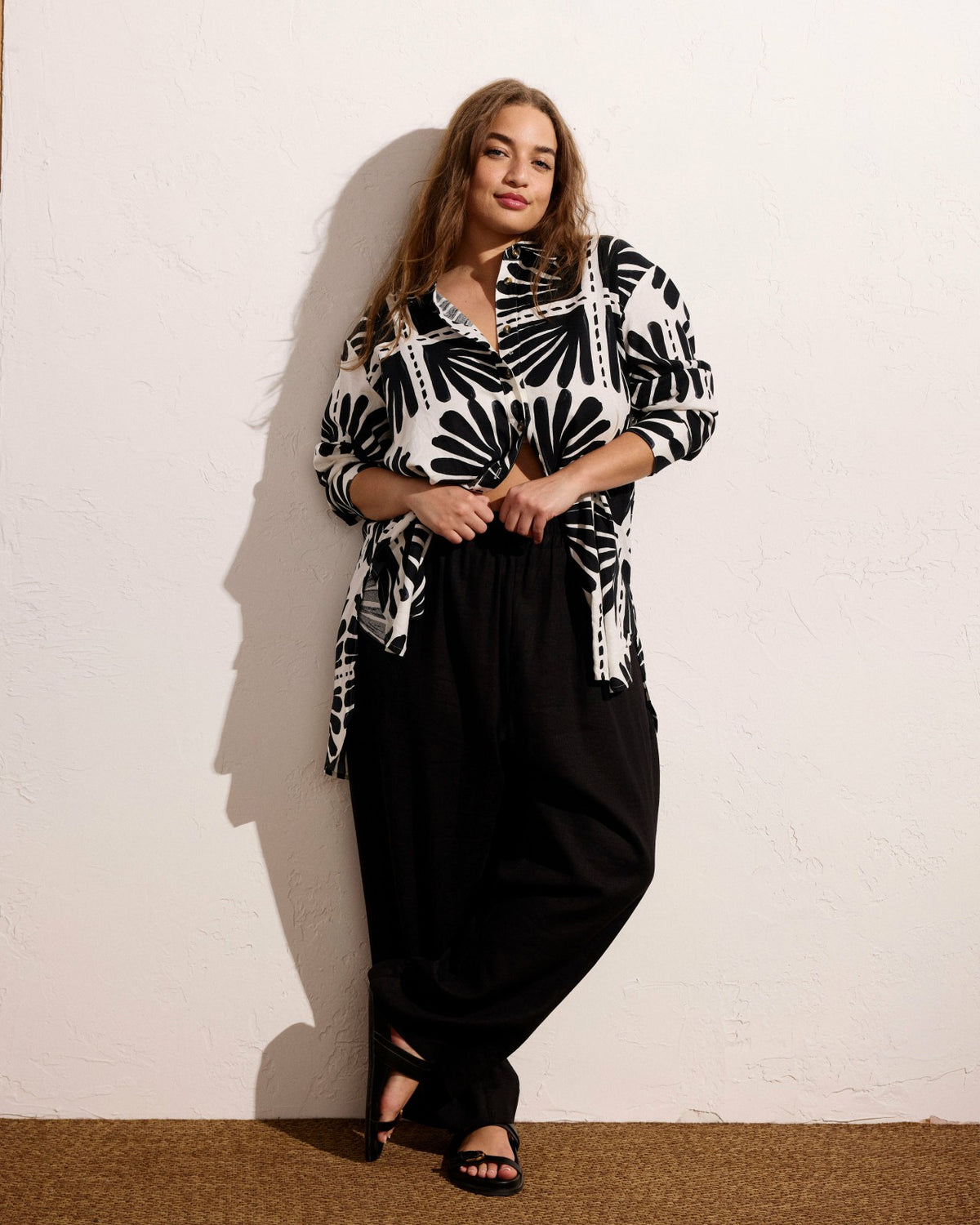 Iris Linen Blend Easy Pull-On Pants - Black | Universal Standard