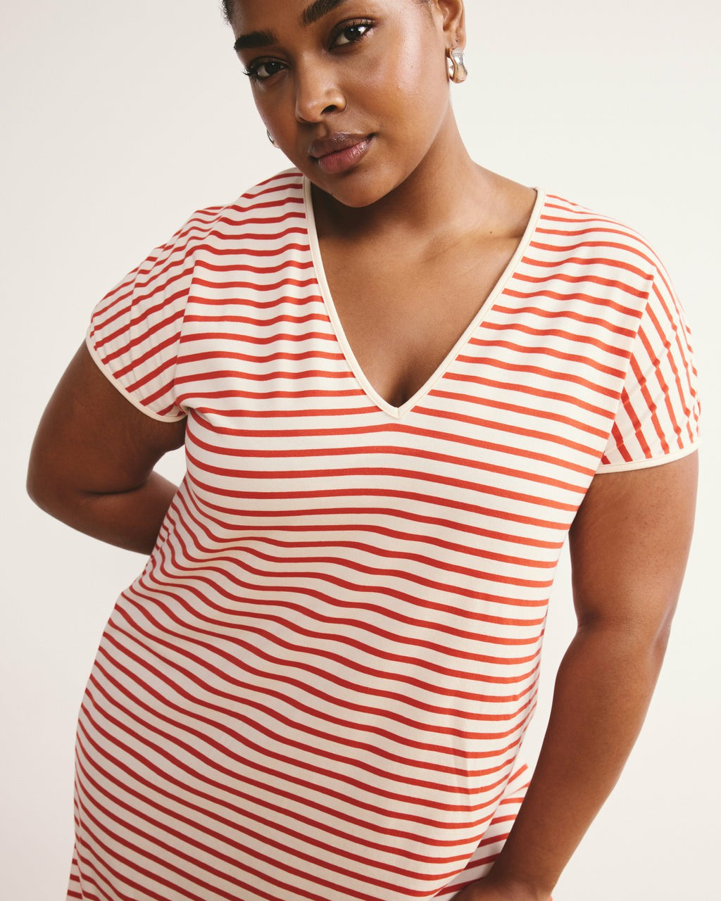Iconic Geneva V-Neck Dress - Ecru/Poppy Stripe | Universal Standard