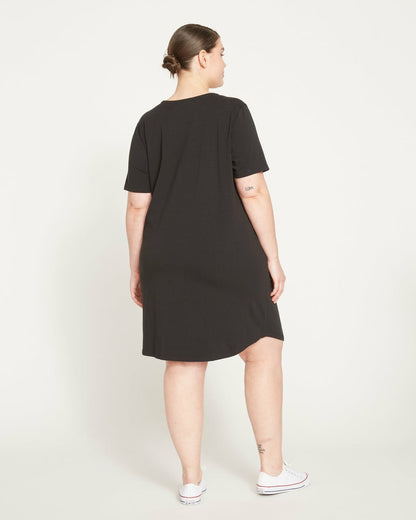 Halie T-Shirt Dress - Black | Universal Standard