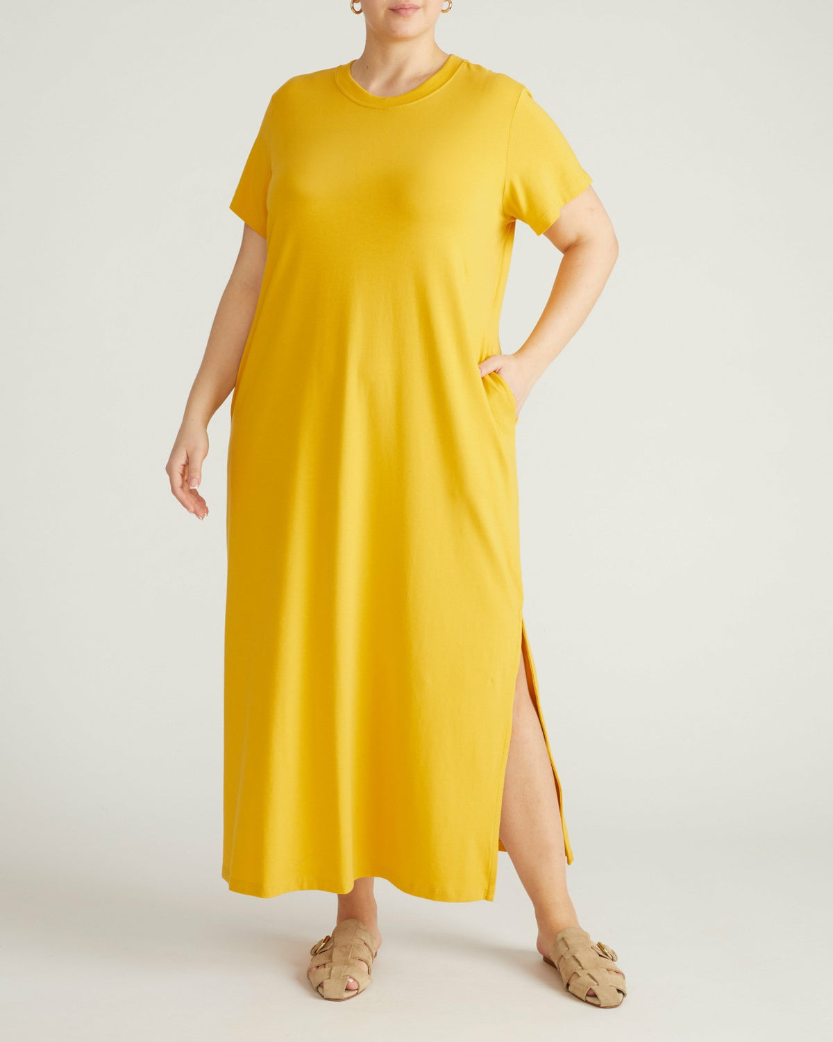 Halie Maxi T-Shirt Dress - Goldenrod | Universal Standard