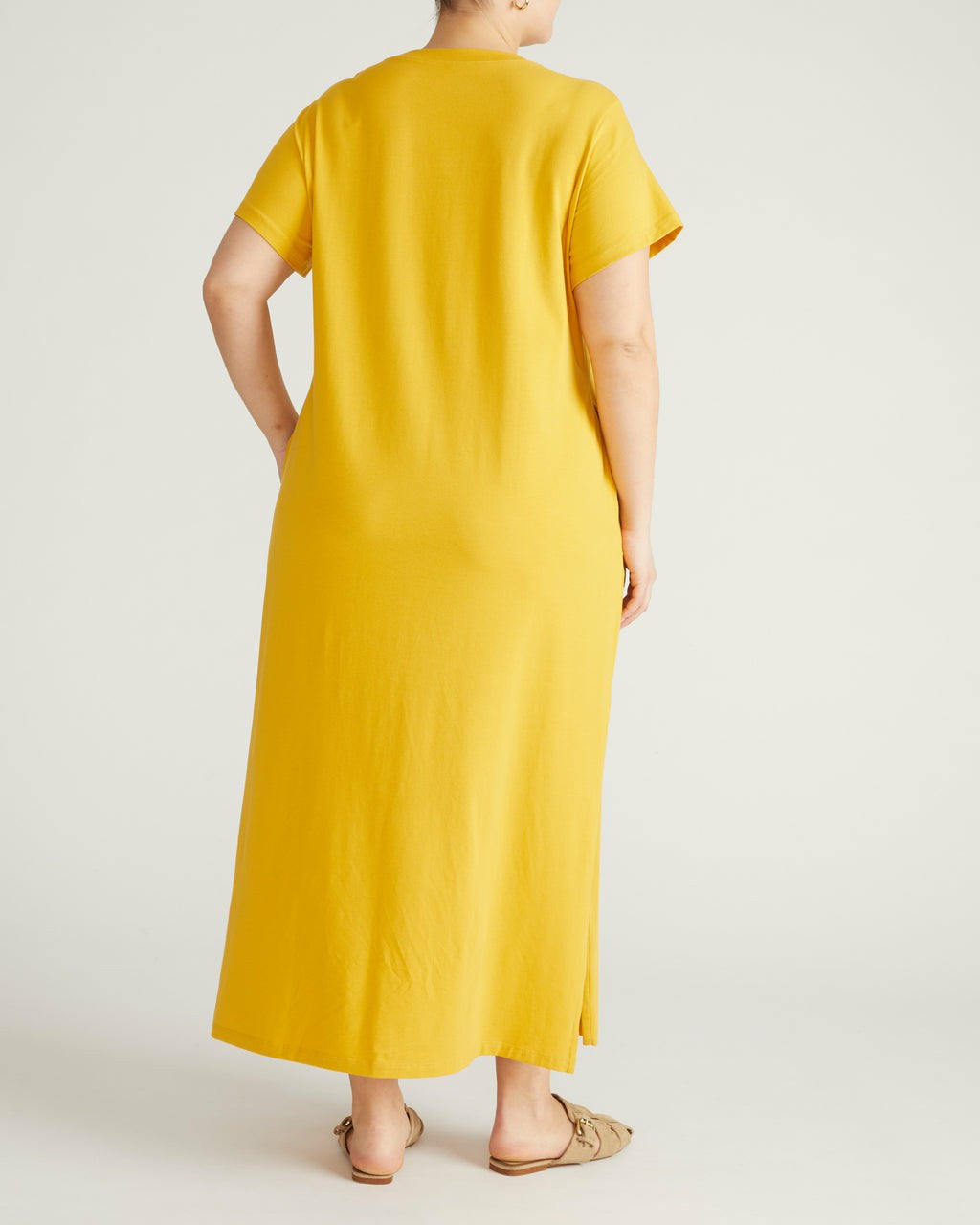 Halie Maxi T-Shirt Dress - Goldenrod | Universal Standard