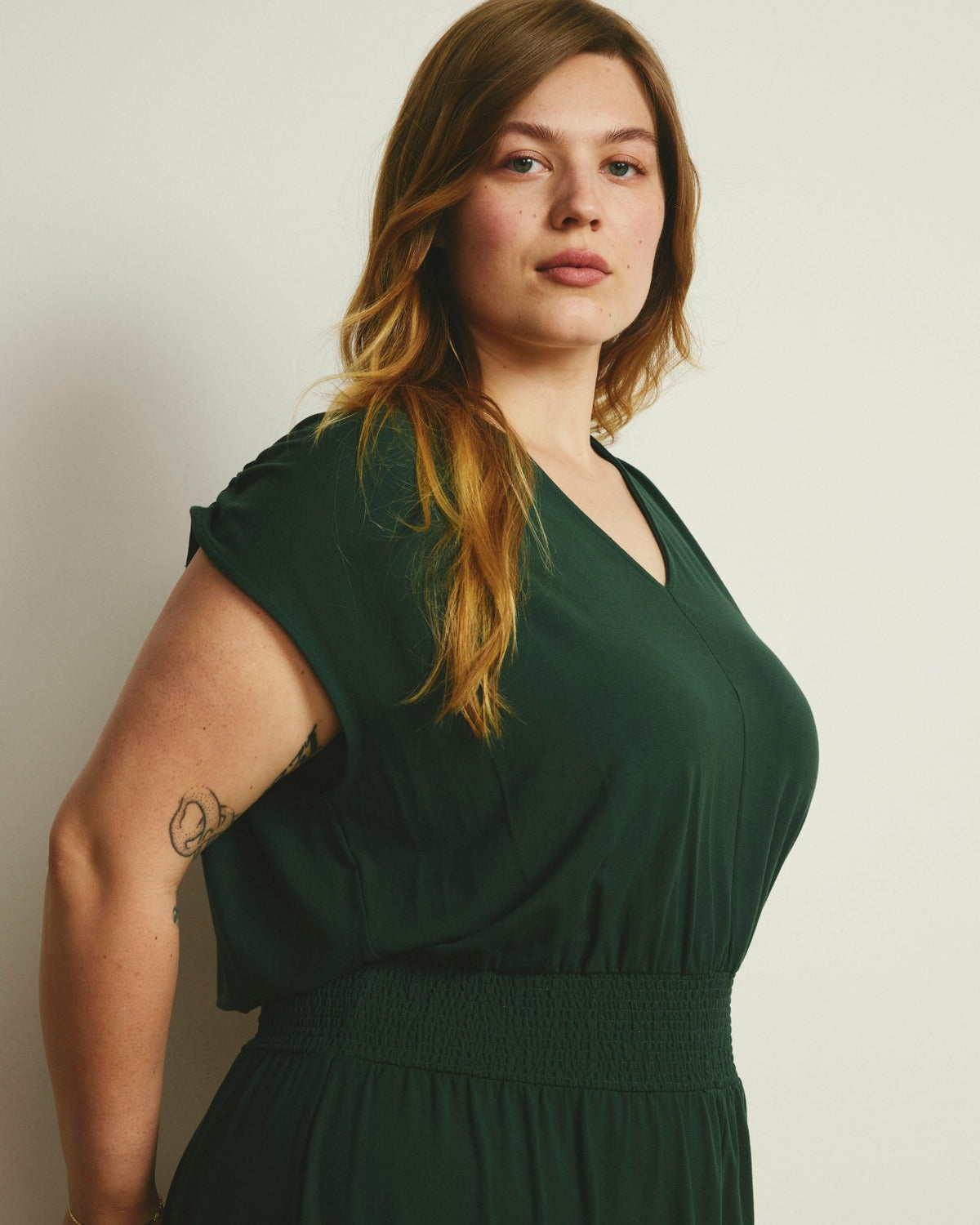 Tish Divine Jersey Kaftan - Conifer | Universal Standard