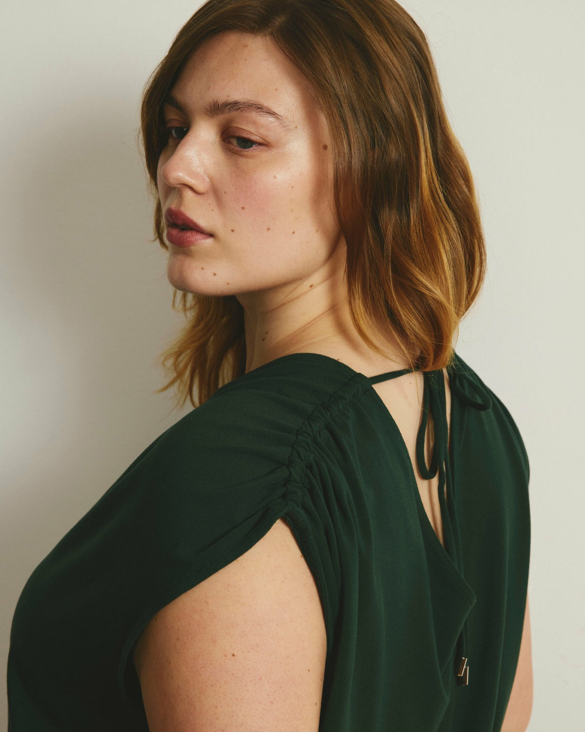 Tish Divine Jersey Kaftan - Conifer | Universal Standard