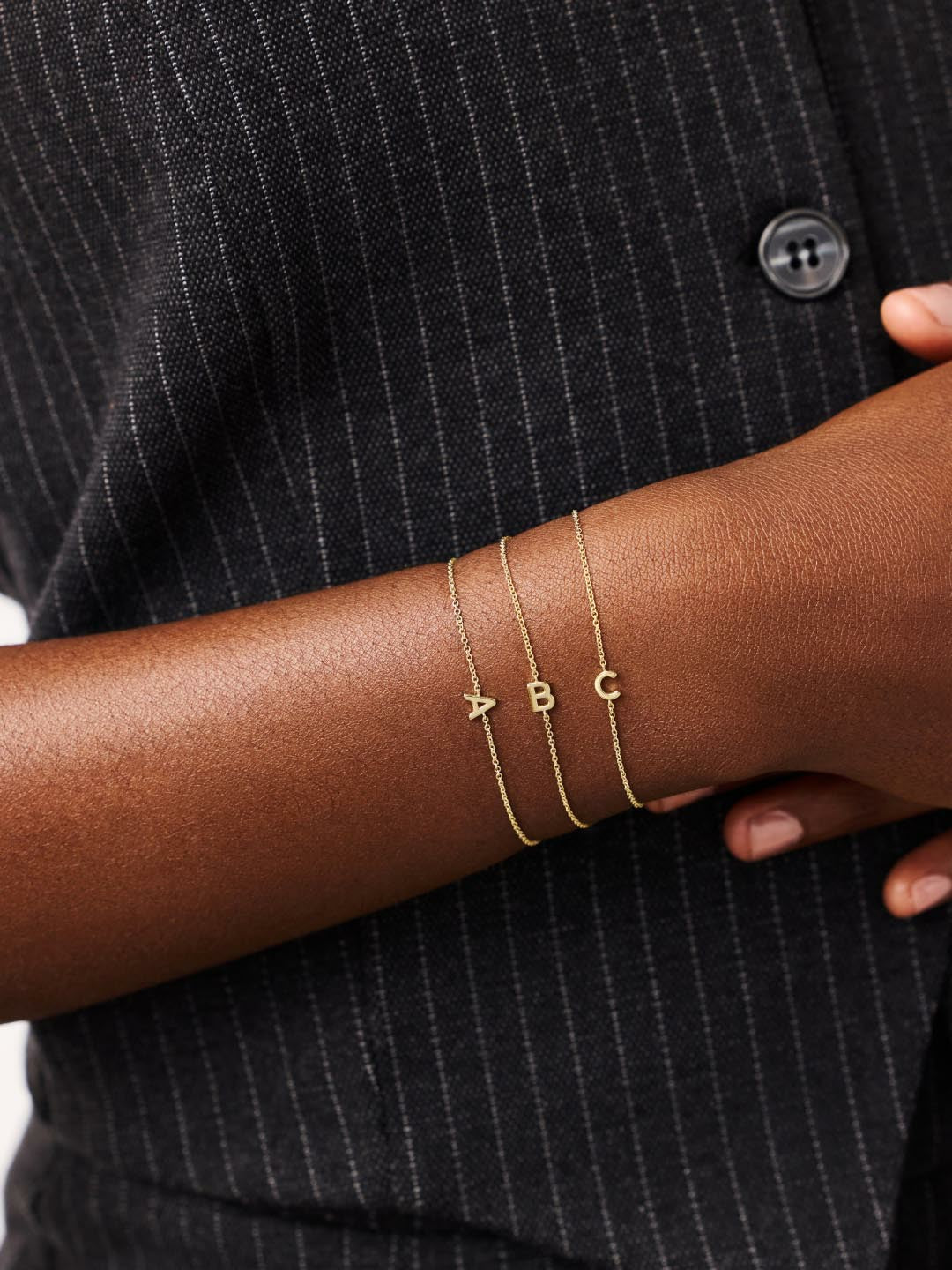 Ana Luisa Initial Bracelet - Letter Bracelet | Universal Standard