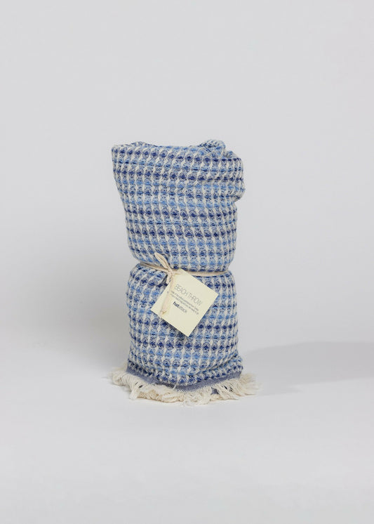 Hat Attack Waffle Beach Throw | Universal Standard