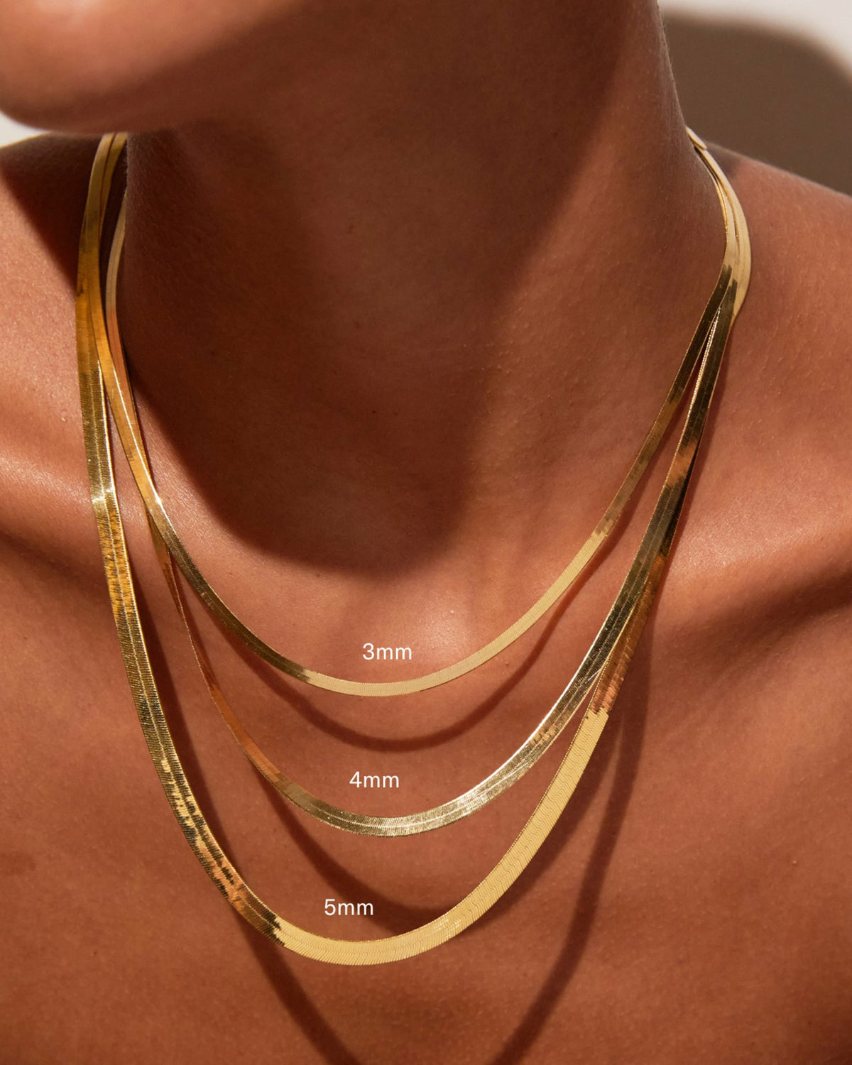 Aurate Gold Herringbone Chain Necklace | Universal Standard