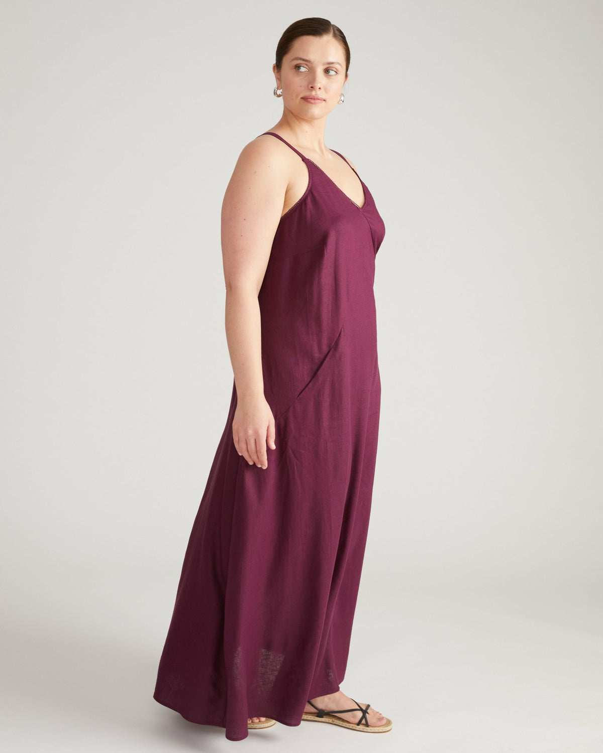 Kite Linen Blend Dress - Acai | Universal Standard