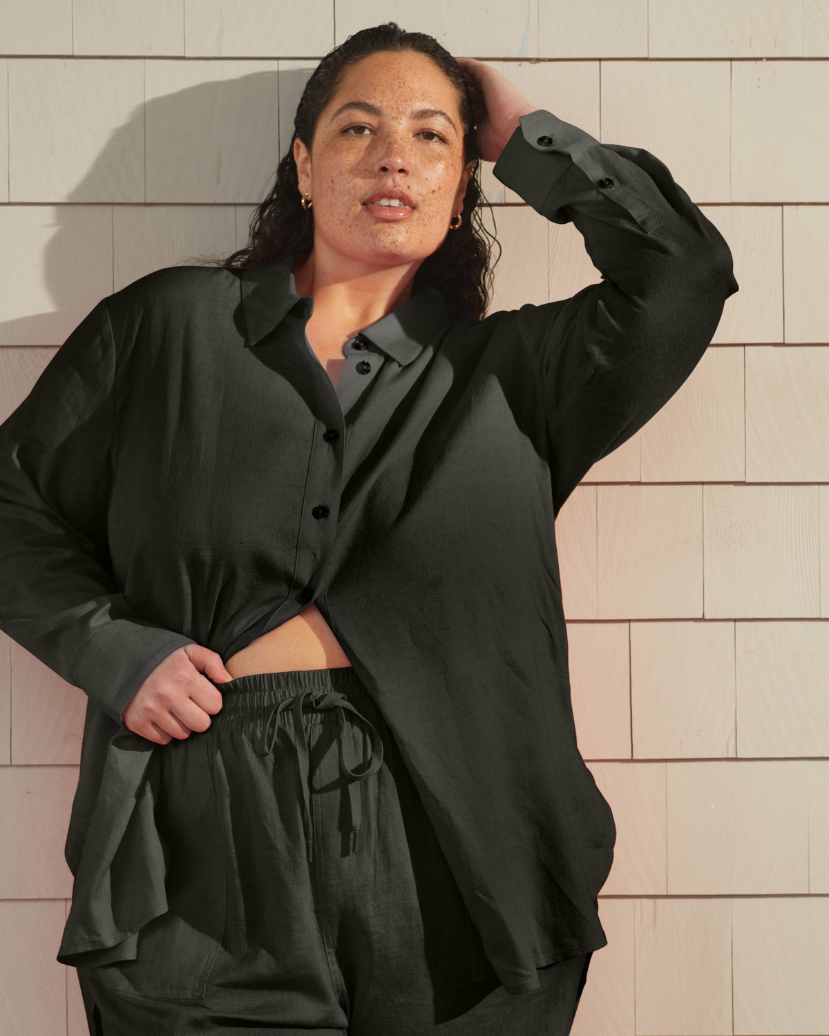 Dawn Linen Blend Hi Low Tunic - Black | Universal Standard