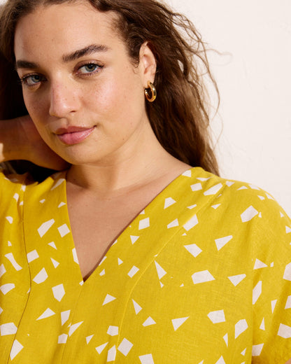 Cabana Linen Blend Kaftan - Yellow Confetti Print | Universal Standard