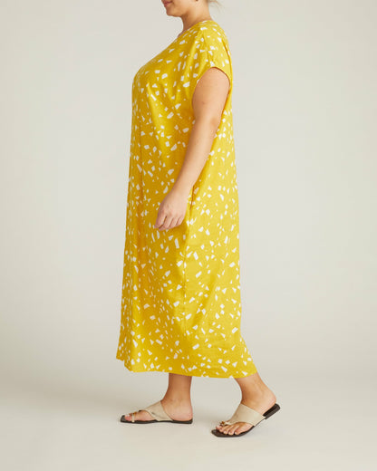 Cabana Linen Blend Kaftan - Yellow Confetti Print | Universal Standard