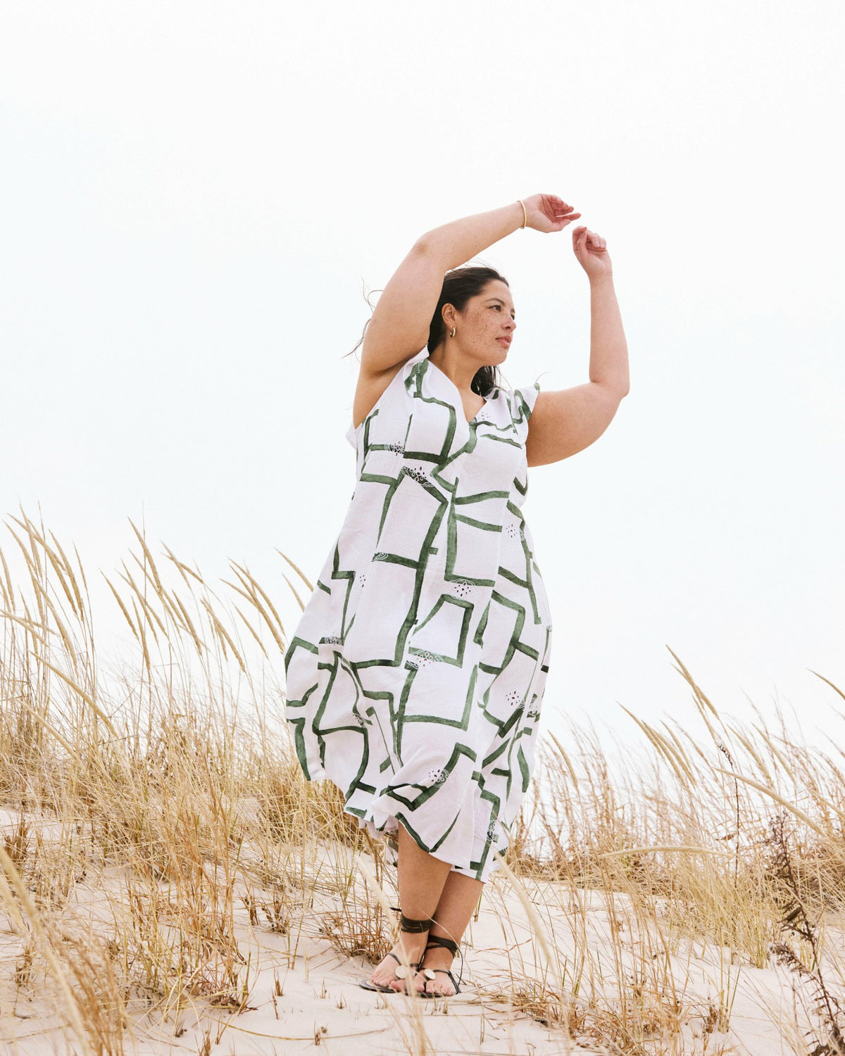 Victoria Linen Blend Dress - Green Paint Print | Universal Standard