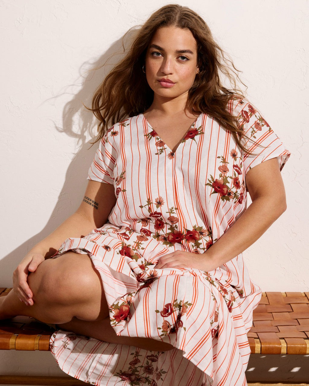 Louvre Bow Back Linen Blend Dress - Wild Flower Bouquet Print on Strip | Universal Standard