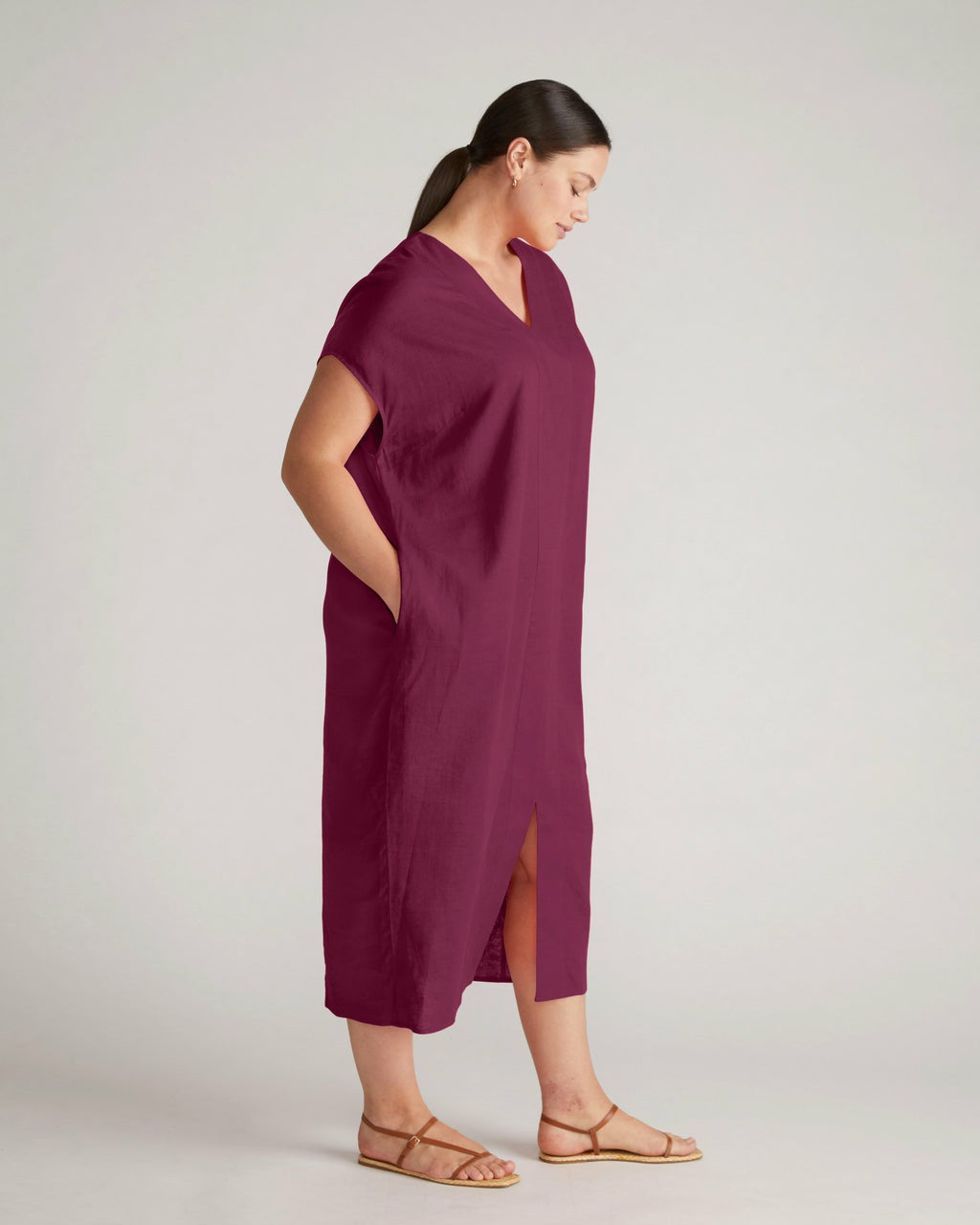 Cabana Linen Blend Kaftan - Acai | Universal Standard