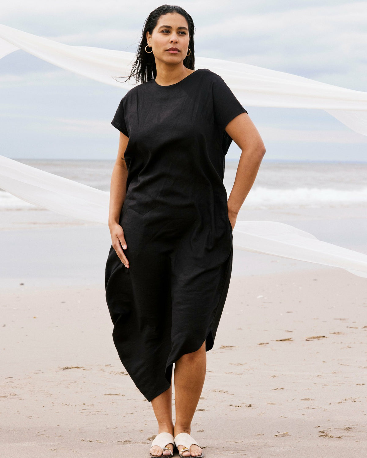 Iconic Stretch Linen Blend Geneva Dress - Black | Universal Standard