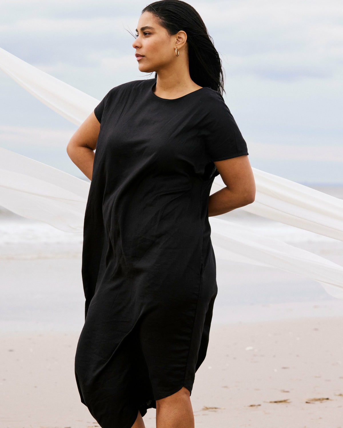 Iconic Stretch Linen Blend Geneva Dress - Black | Universal Standard