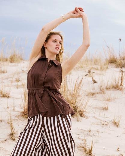 Adelaide Sleeveless Linen Blend Shirt - Peppercorn | Universal Standard