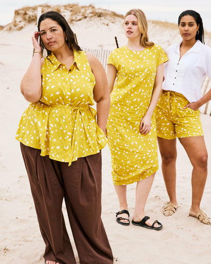 Adelaide Sleeveless Linen Blend Shirt - Yellow Confetti Print | Universal Standard