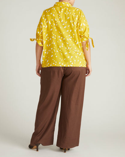 Luisa Short Sleeve Linen Blend Shirt - Yellow Confetti Print | Universal Standard