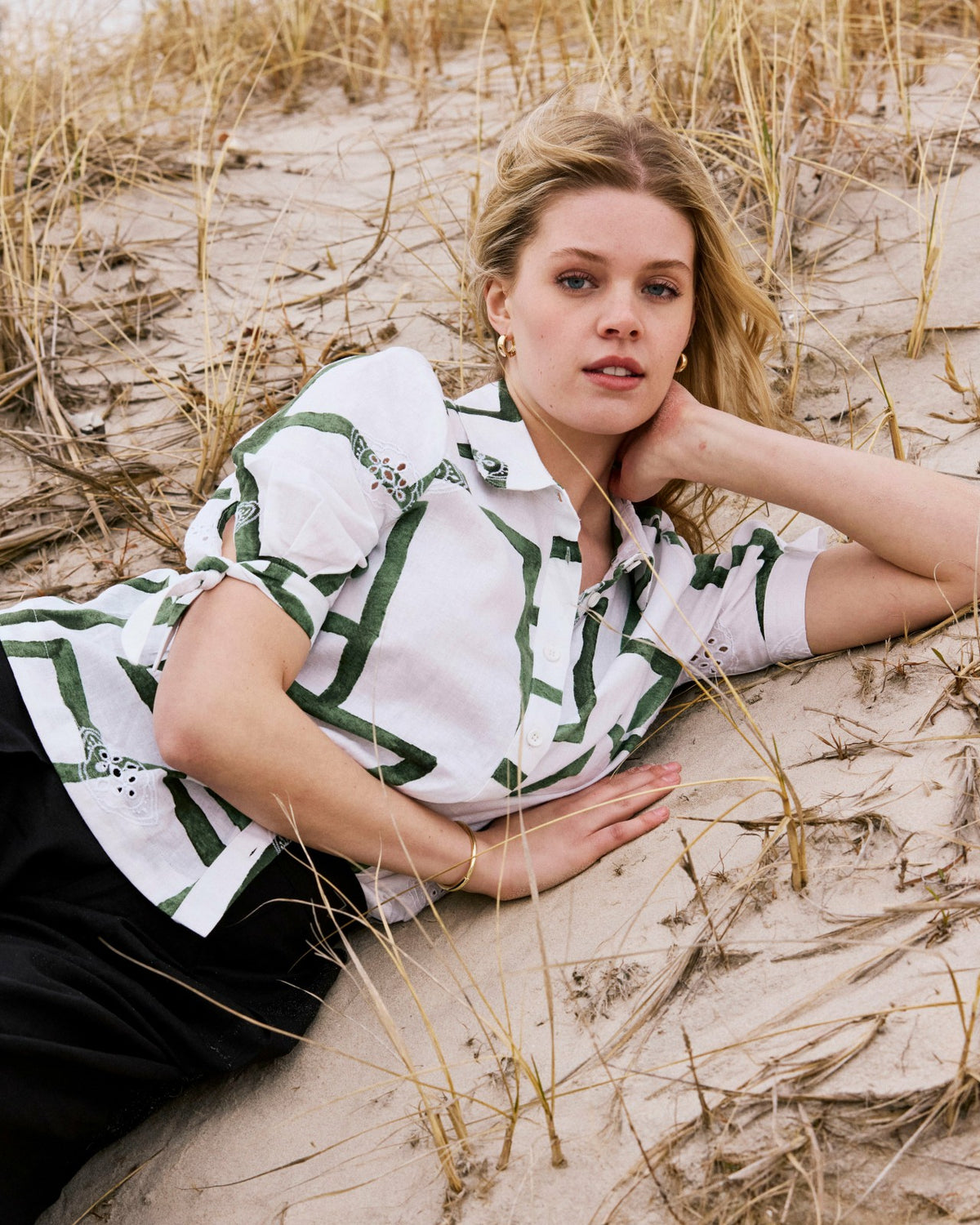 Luisa Short Sleeve Linen Blend Shirt - Green Paint Print | Universal Standard