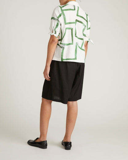 Luisa Short Sleeve Linen Blend Shirt - Green Paint Print | Universal Standard