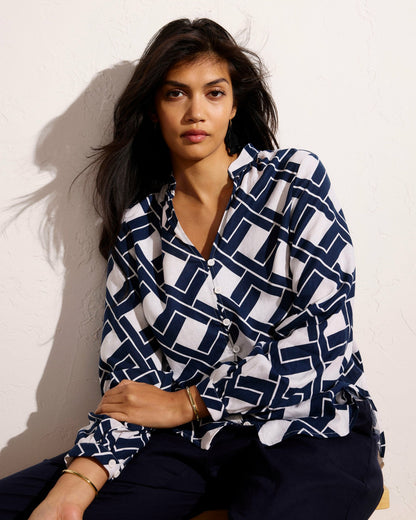 Avalon Linen Blend Blouse - Geometrica Print | Universal Standard